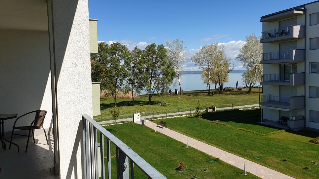 Lelle Resort B20 Balatonlelle Buitenkant foto